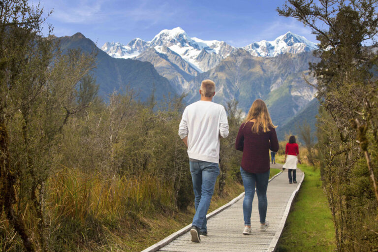 Spaziergang am Lake Matheson