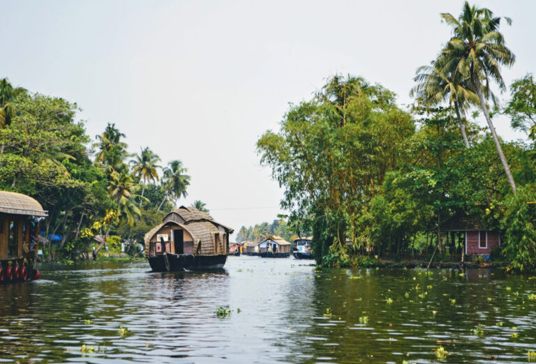 Unterwegs auf den Backwaters