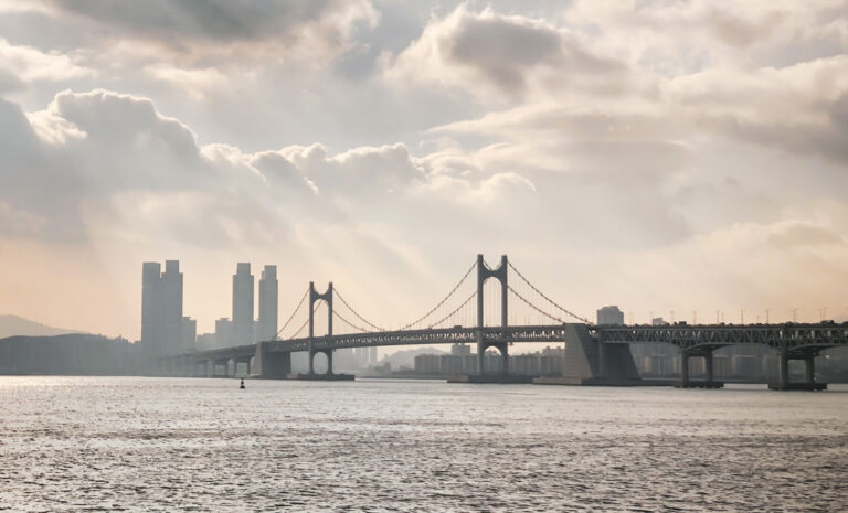 Die Busan-Geoje-Brücke