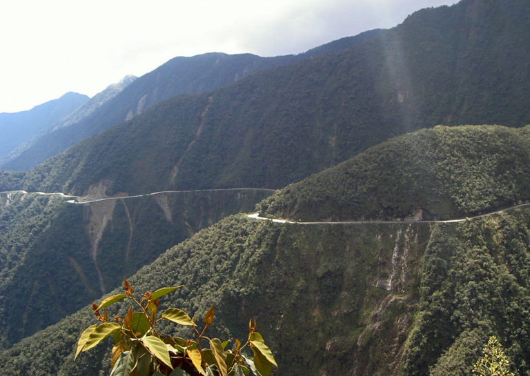 Adrenalin pur: Mit dem Mountainbike die Death Road bezwingen