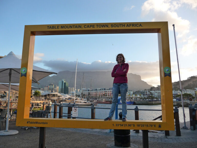 Mach ein Foto mit dem Tafelberg!
