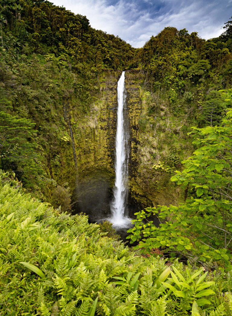 Der Akaka Wasserfall