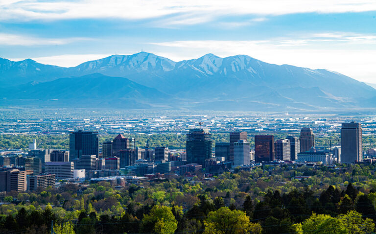 Salt Lake City ist in eine tolle Kulisse eingebettet