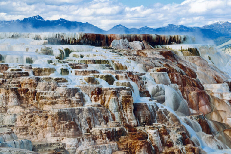 Die spektakulären Mammoth Hot Springs