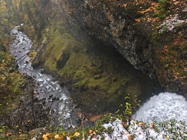 Die Wasserfälle vom Wells Gray Provincial Park erkunden