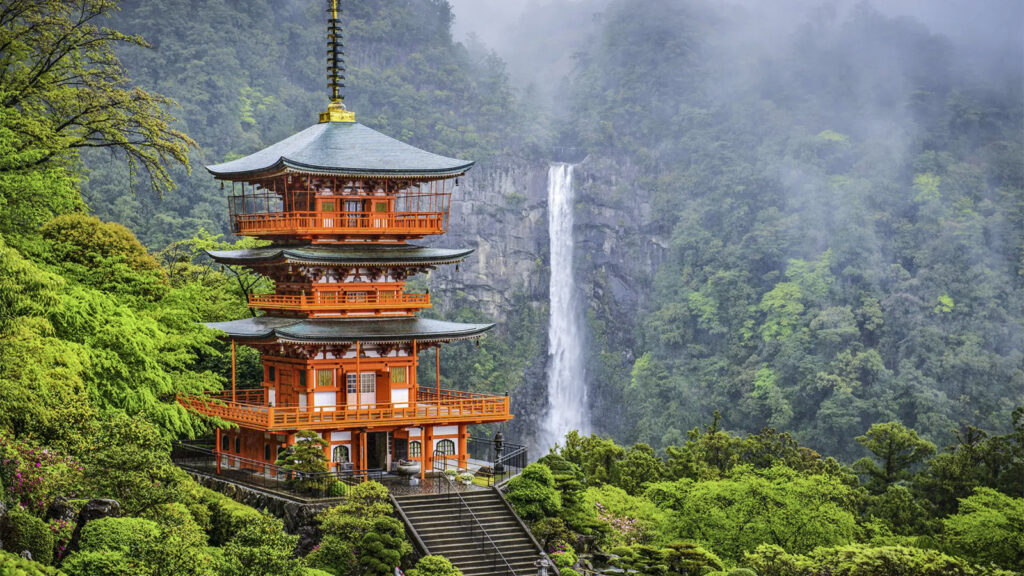 Aktive Abenteuerreise durch Japan traveljunkies