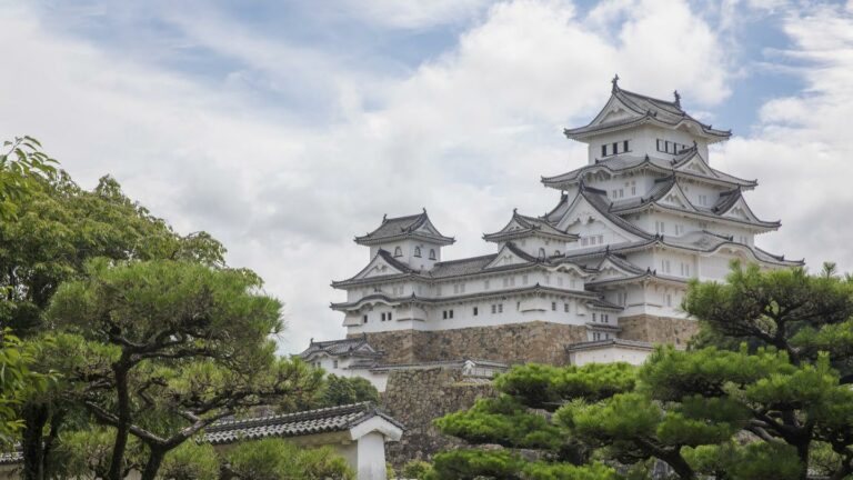 Die wunderschöne Burg Himeji