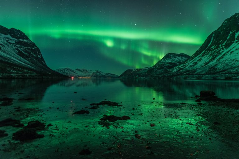 Die faszinierenden Nordlichter mit eigenen Augen sehen