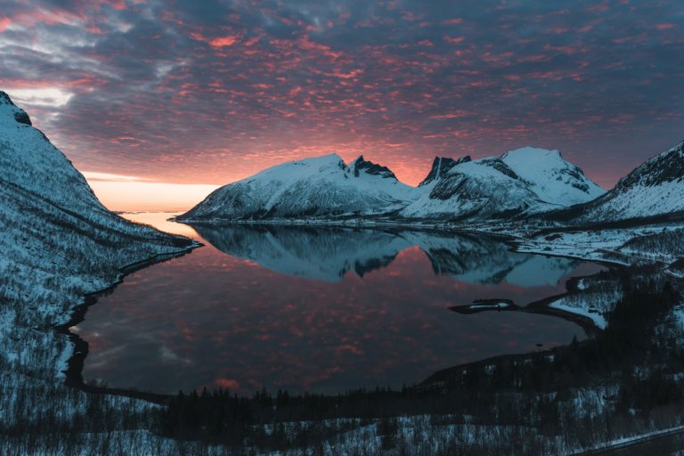 Malerische Sonnenuntergänge