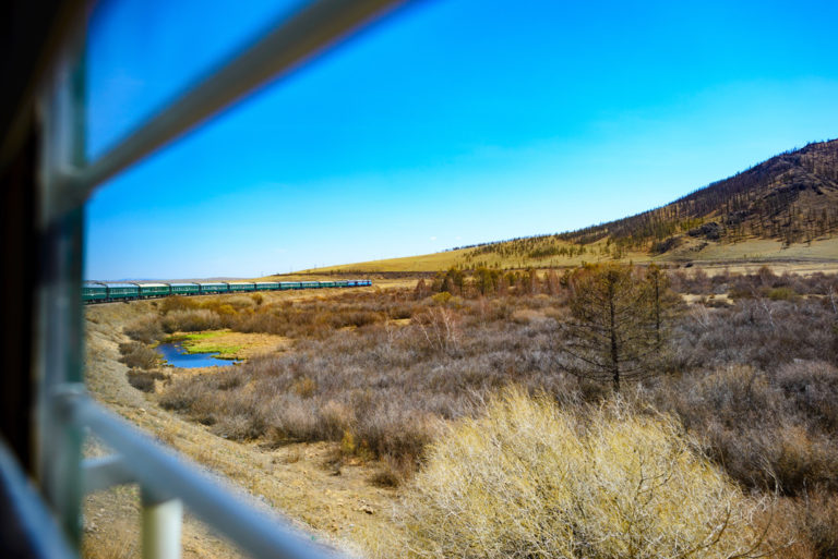 Durch die malerische Landschaft der Mongolei