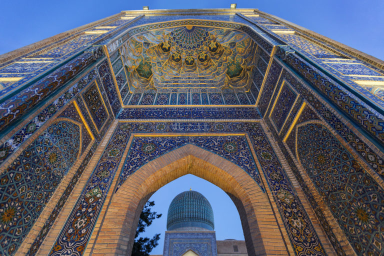 Das sagenhafte Tor zum Gur-Emir-Mausoleum