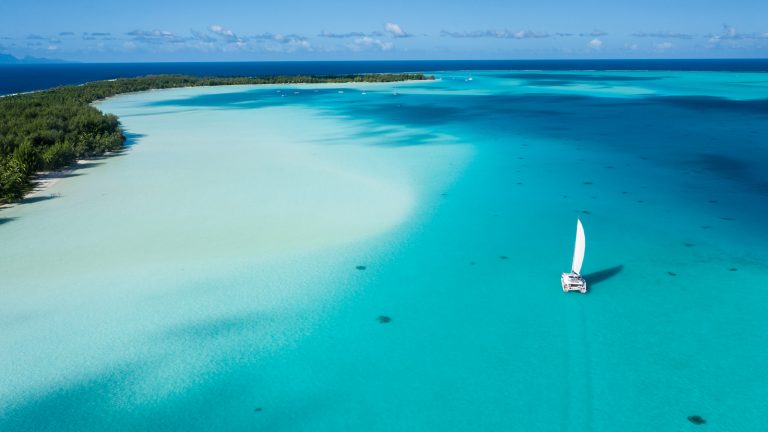 Segelurlaub in der Südsee Segelreisen Französisch-Polynesien traveljunkies