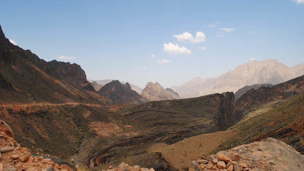 Oman Campingerlebnis mit Dachzelt – der Norden Mietwagenrundreise traveljunkies