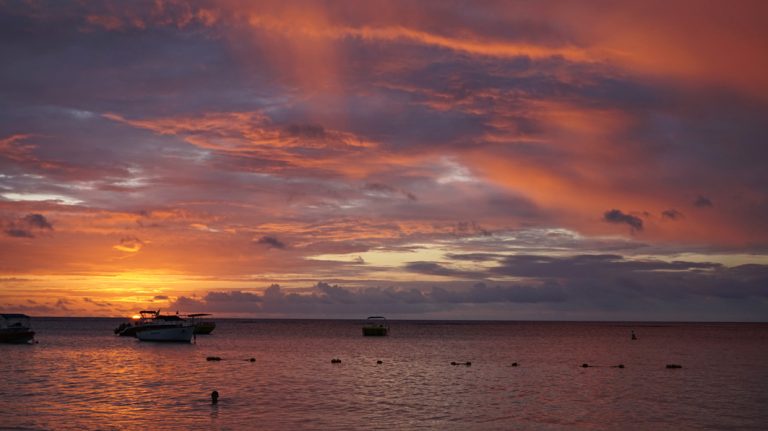 Malerische Sonnenuntergänge