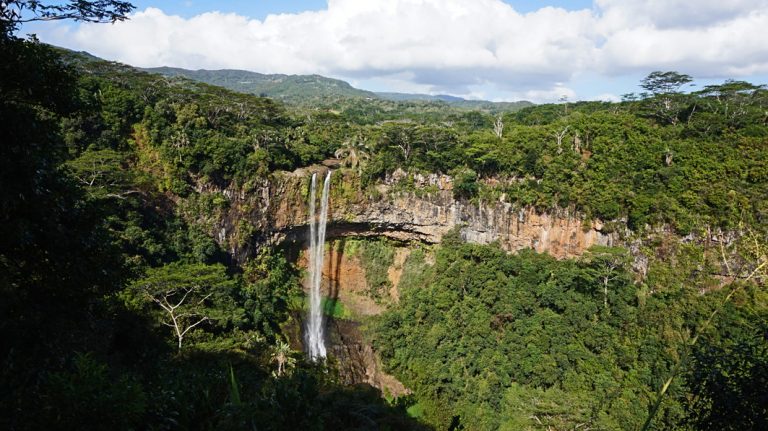 Der beeindruckende Wasserfall „Cascade Chamarel“