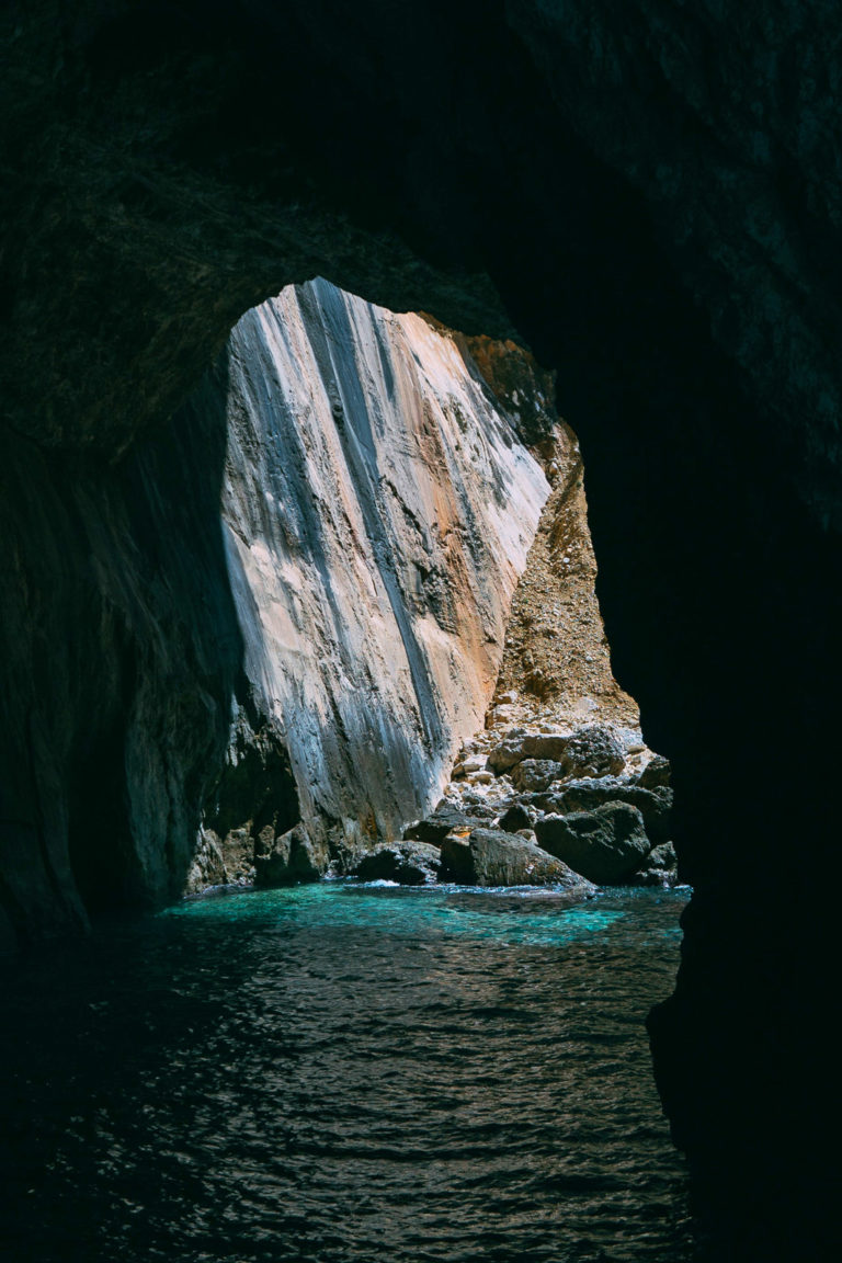 Mystische Grotten
