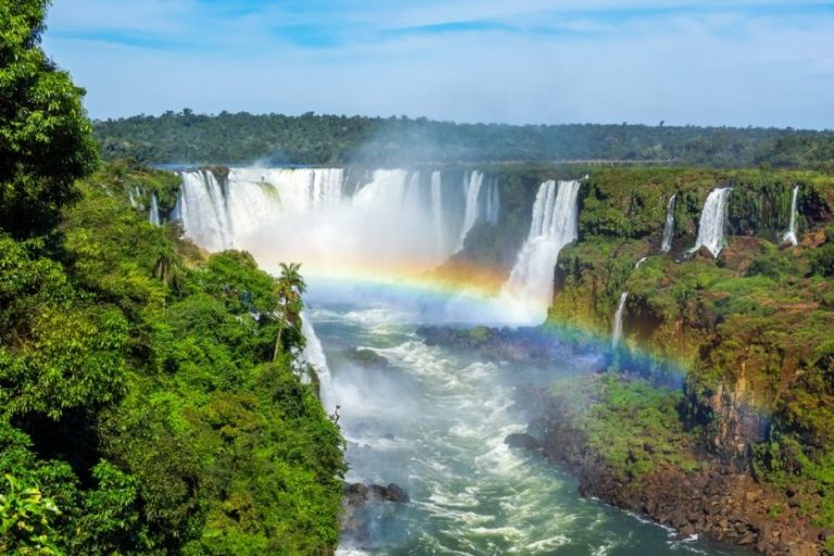 Die späktakulären Iguazu-Wasserfälle