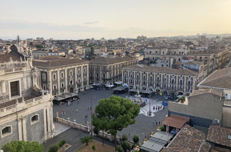 Die Piazza del Duomo