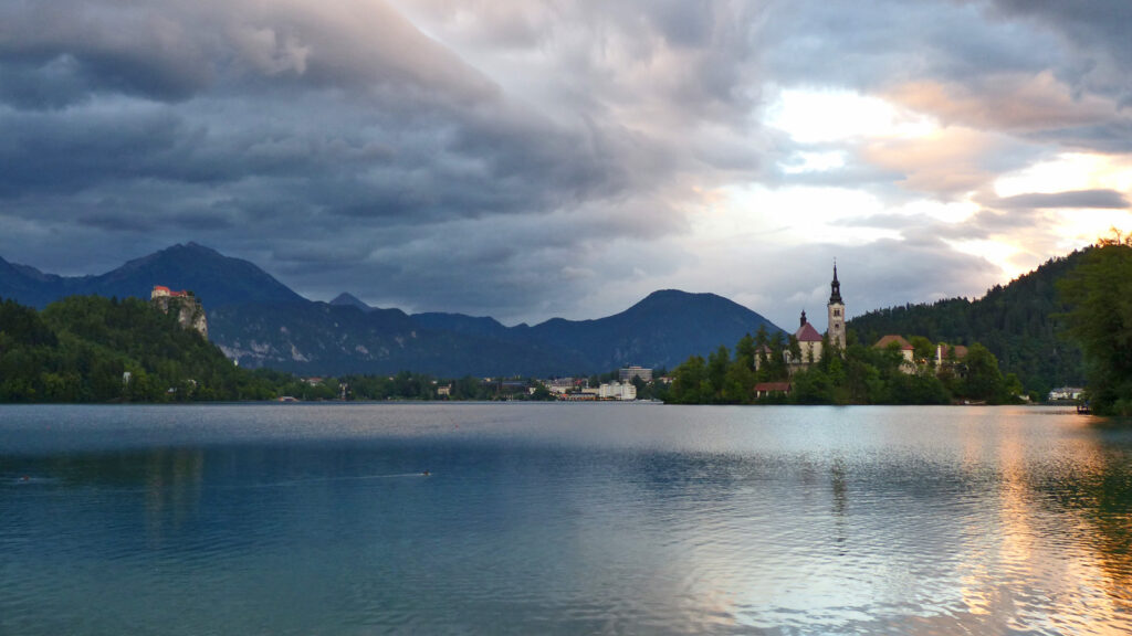 slowenien_aktiv_wandern_in_den_julischen_alpen_traveljunkies