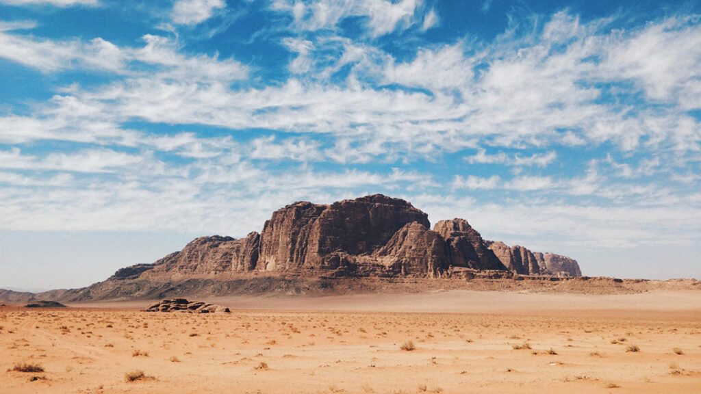 jordanien-entdecken-traveljunkies-unsplash-anton-lecock