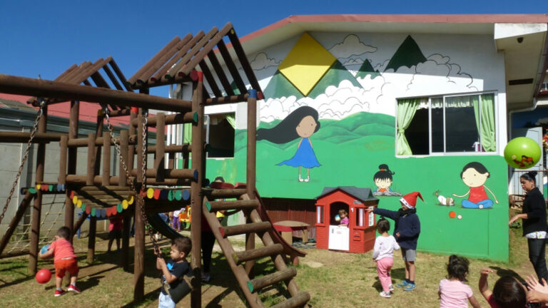 Soziales Volunteering in Costa Rica: Arbeiten mit Kindern