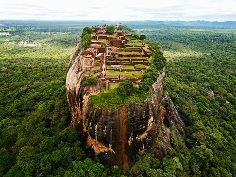 Die historische Felsenfestung Sigiriya