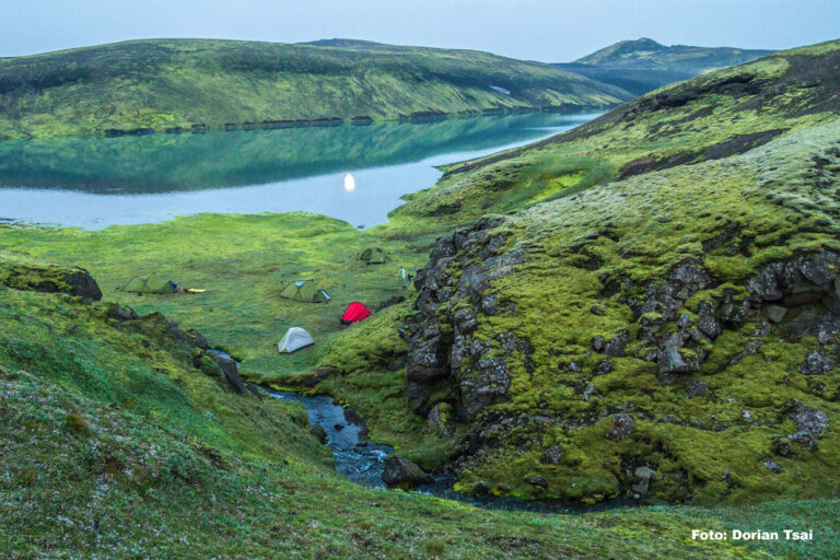 Zelten in unberührter Natur