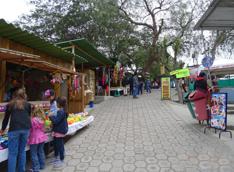 Verkaufsstände im Zoo