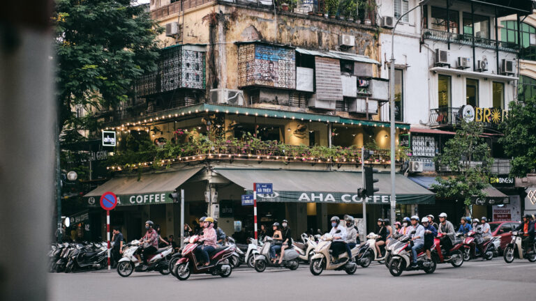 Hanoi intensiv für junge Leute traveljunkies