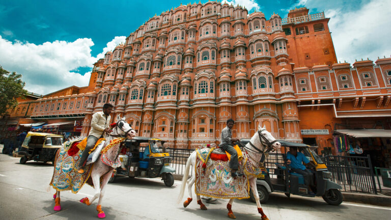Indien Abenteuerurlaub für junge Leute traveljunkies