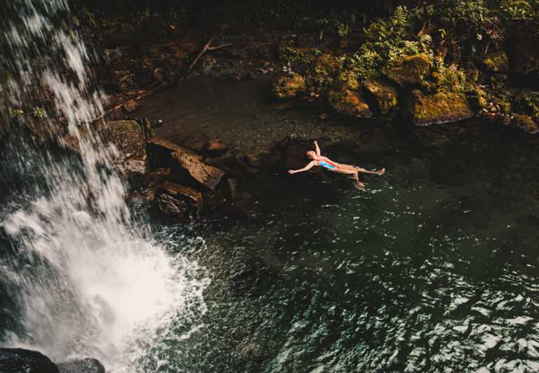 Baden am Wasserfall