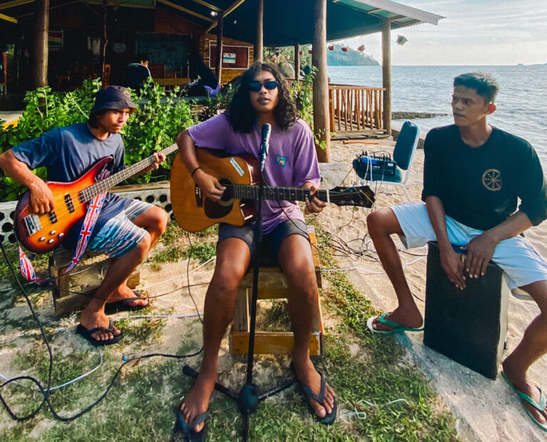 Live Musik am Strand