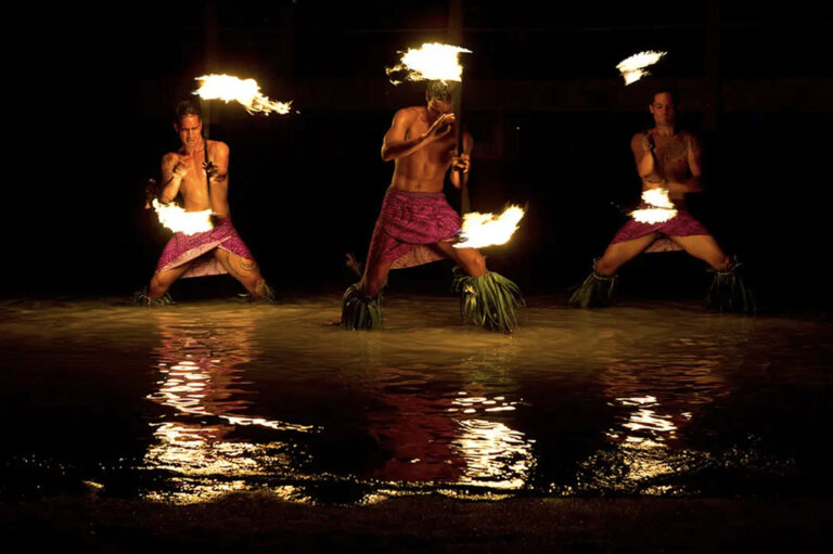 Feuershow am Strand