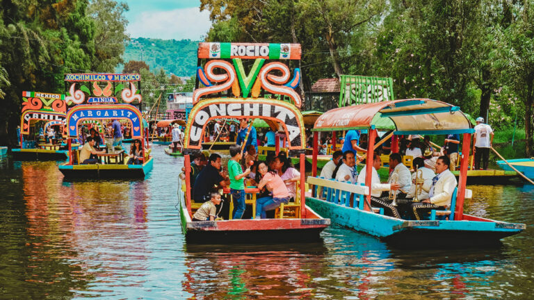 Bootsfahrt durch die Kanäle von Xochimilco