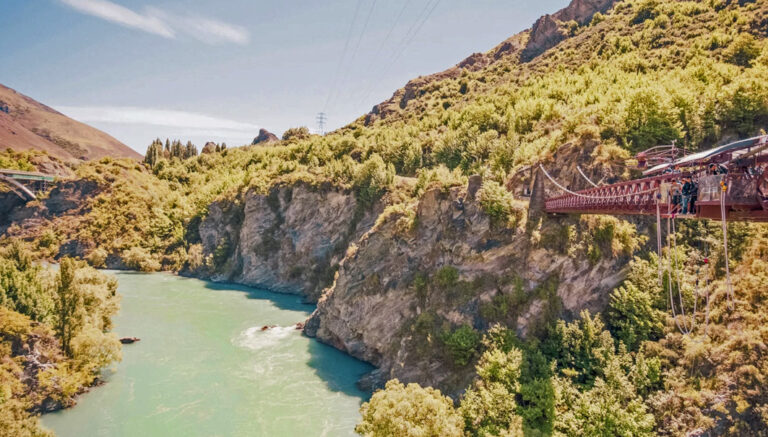 Wer traut sich von der Kawarau Brücke zu springen?