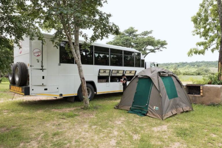 Camping in der Wildnis Afrikas