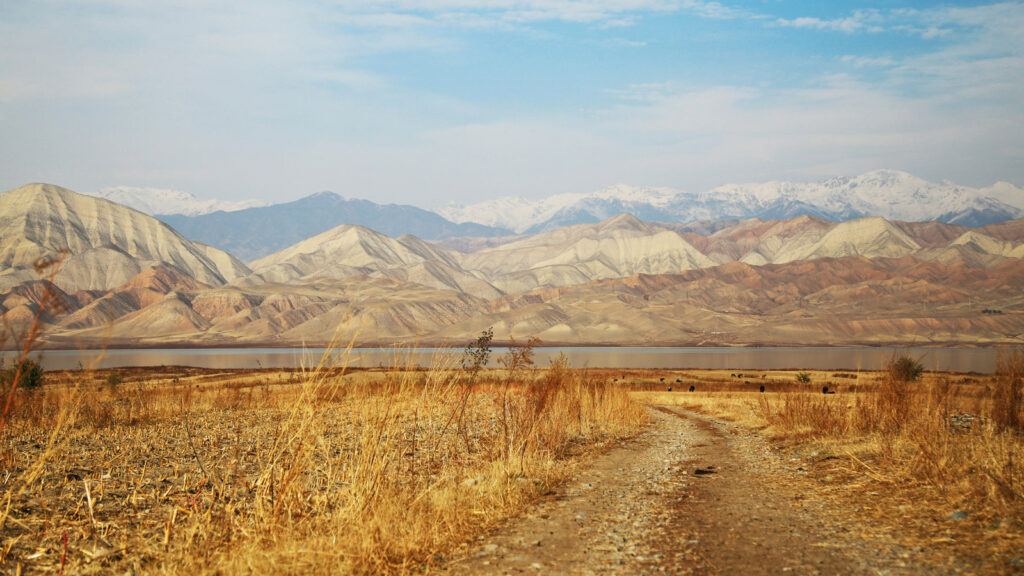 Zentralasien Abenteuerreise - Bischkek nach Aschgabat traveljunkies