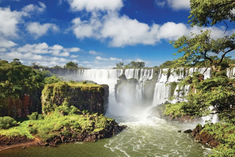 Die argentinische Seite der Iguazú-Wasserfälle