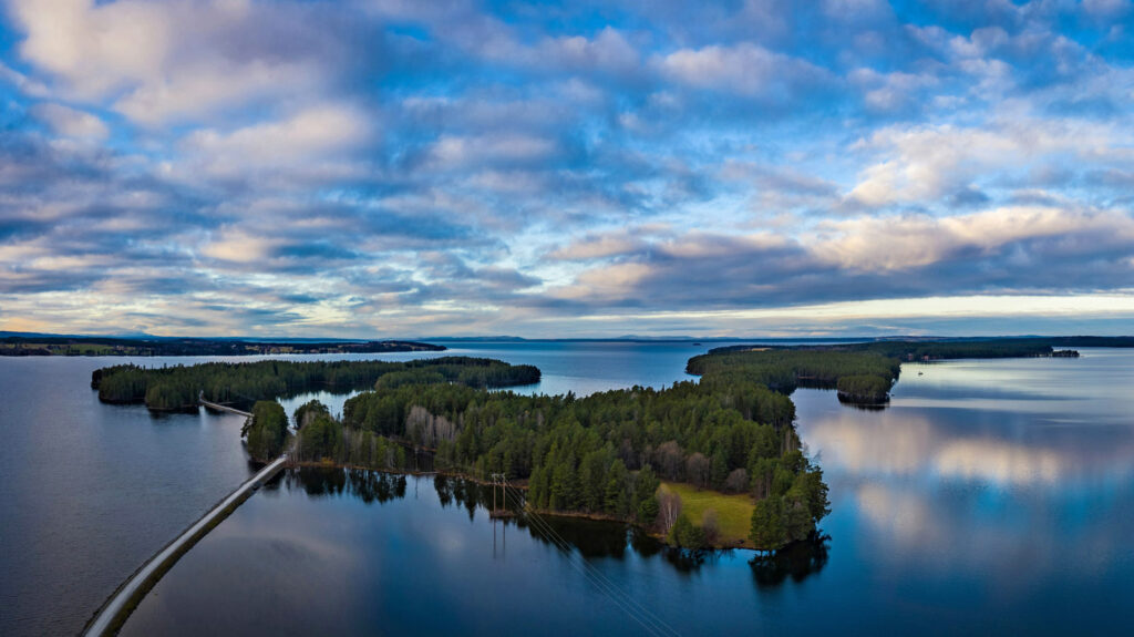 Blick auf Inseln in Östersund