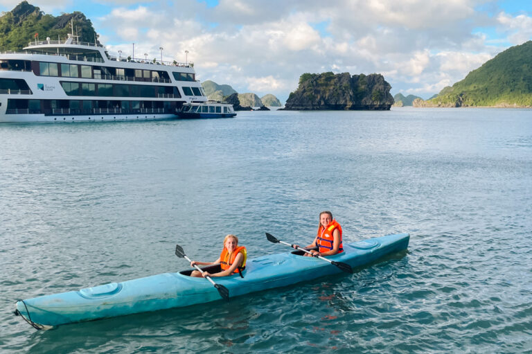 Kajaken in der Lan Ha Bay