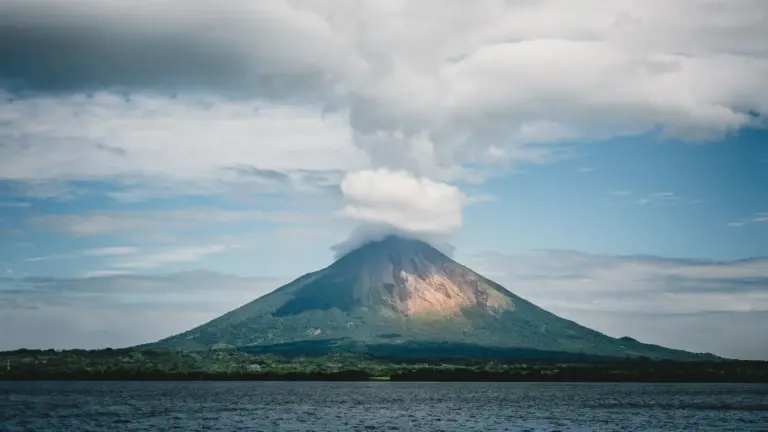 Vulkan Concepción auf der Isla de Ometepe im Nicaraguasee während einer Mittelamerika Rundreise