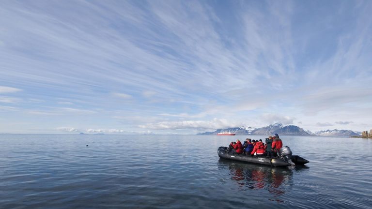 Expedition Arktis am Nordpol Arktis, GrönlandIsland, Norwegen, Spitzbergen traveljunkies