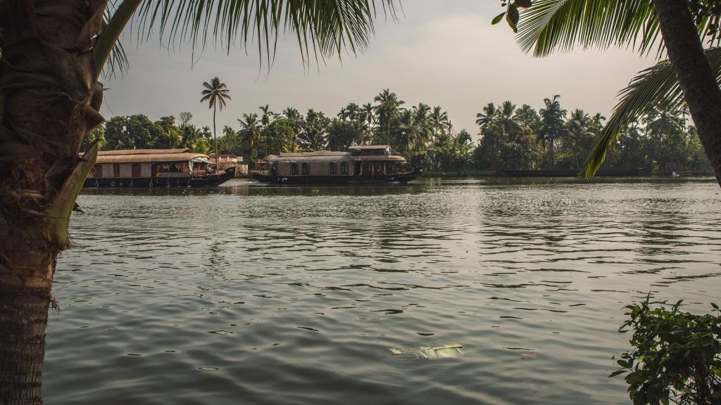 Kerala Backwaters Indien & Sri Lanka Reise für junge Leute Asien preiswert reisen für junge Leute traveljunkies