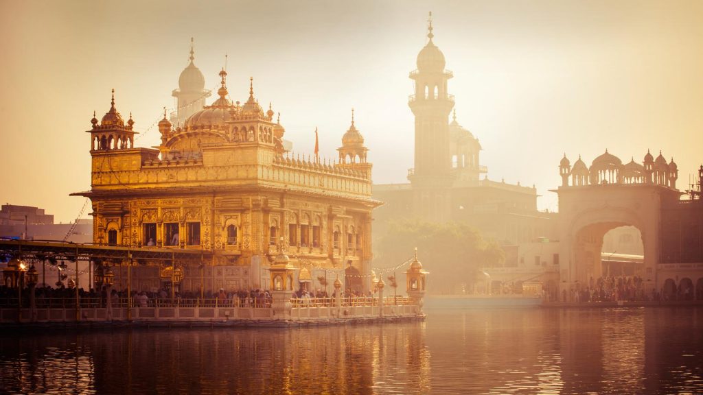 Nordindien mit dem Zug Bahnreise Asien in der Gruppe traveljunkies