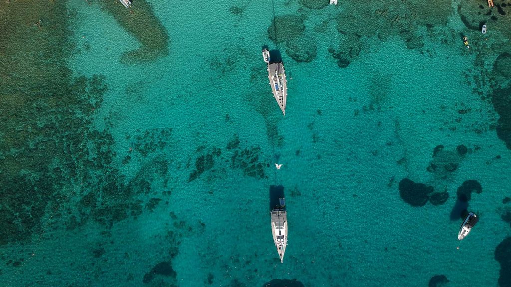 Küste Boote Kroatien Segeln Segelreisen Europa traveljunkies