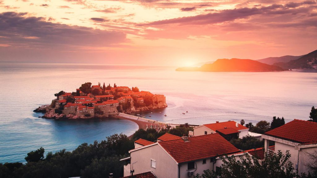 Segeln in Montenegro & Kroatien Segeltörn entlang der Dalmatinische Küste & Budva Riviera Mitsegeln traveljunkies