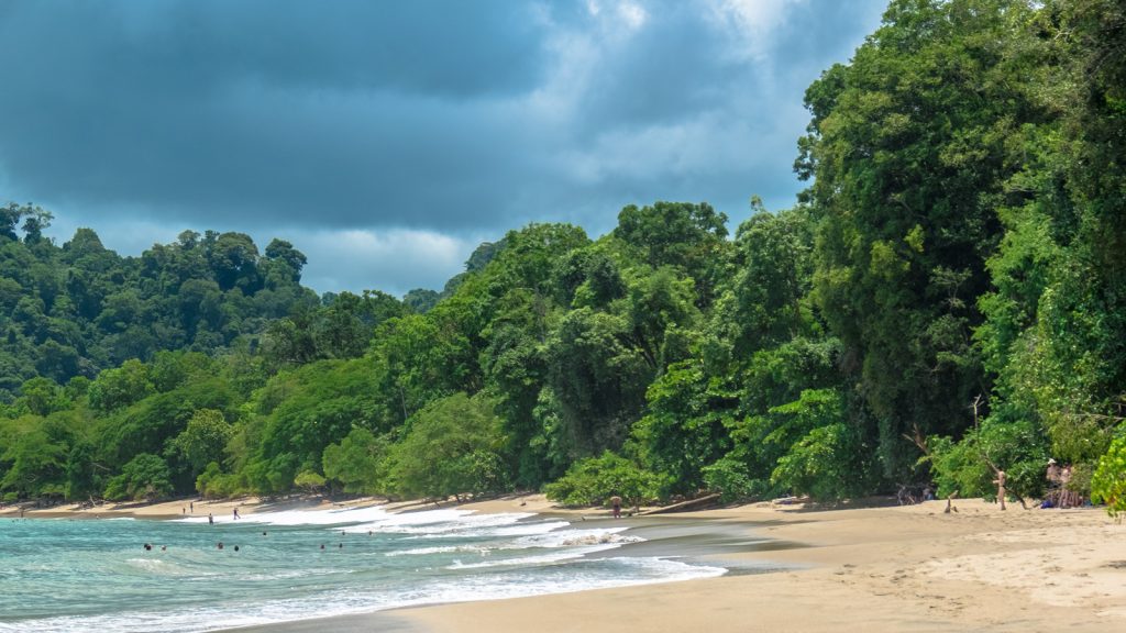 Surfen in Costa Rica Gruppenreise Mittelamerika traveljunkies