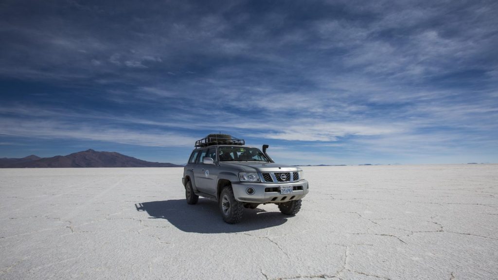 Südamerika Reisen für junge Leute in der Gruppe traveljunkies Bolivien Uyuni Salzwüste