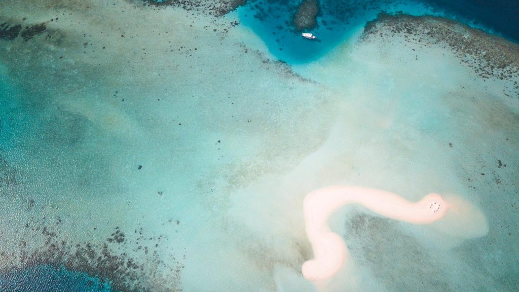 Urlaub auf einem Dhoni die Malediven mit einem Schiff entdecken Gruppenreisen Segeln traveljunkies