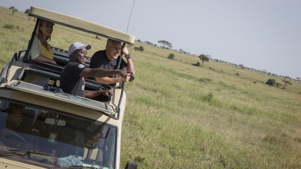 traveljunkies Tansania Kenia Serengeti Safari Afrika Guppenreise Abenteuerreise Erlebnisreise Adventure Nairobi Masai Mara Arusha Ngorongoro Krater Manyara Rundreise